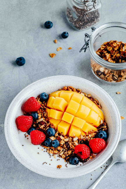 web-healthy-breakfast-bowl-homemade-granola-with-fresh-2025-03-18-15-28-07-utc.jpg